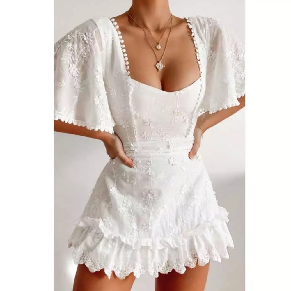 Boho White Embroider Floral Butterfly Sleeve Dress - Picture 1 of 9